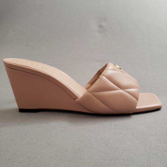 COACH Emma Leather Wedges in Buff Size 7.5 COAH-WZ182 Quilted Tan - Picture 10 of 16